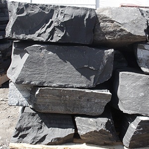 Rundle Stone 6 Inch to 10 Inch High Ledgestone in Black
